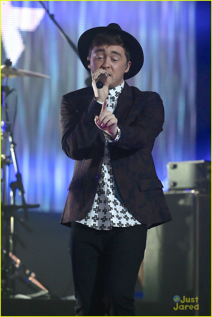 Rixton Takes the Jimmy Kimmel Live! Stage to Perform 'Wait on Me' - Watch Now!