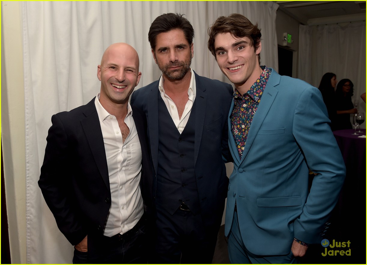 RJ Mitte Receives Starbright World Inspiration Award at Starlight Awards 2014