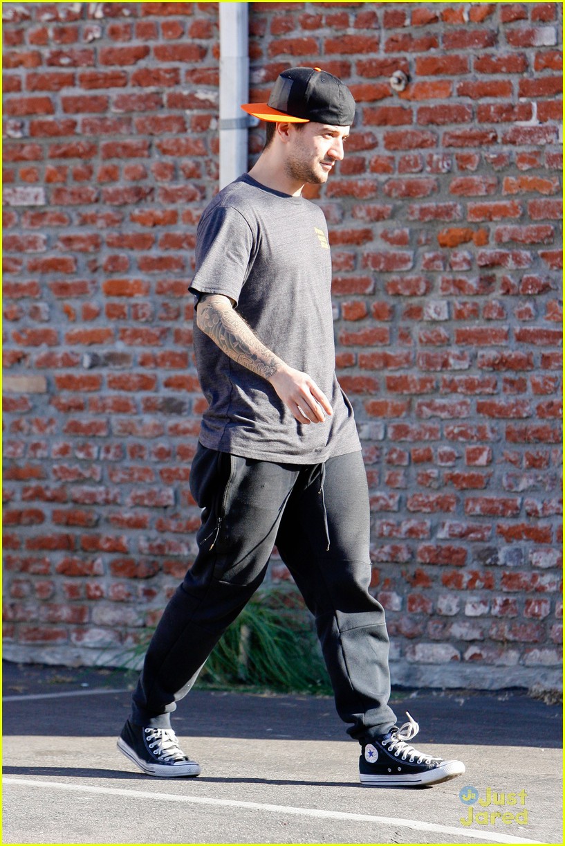 Sadie Robertson Sends Sweet Congrats To Brother John Luke On Engagement