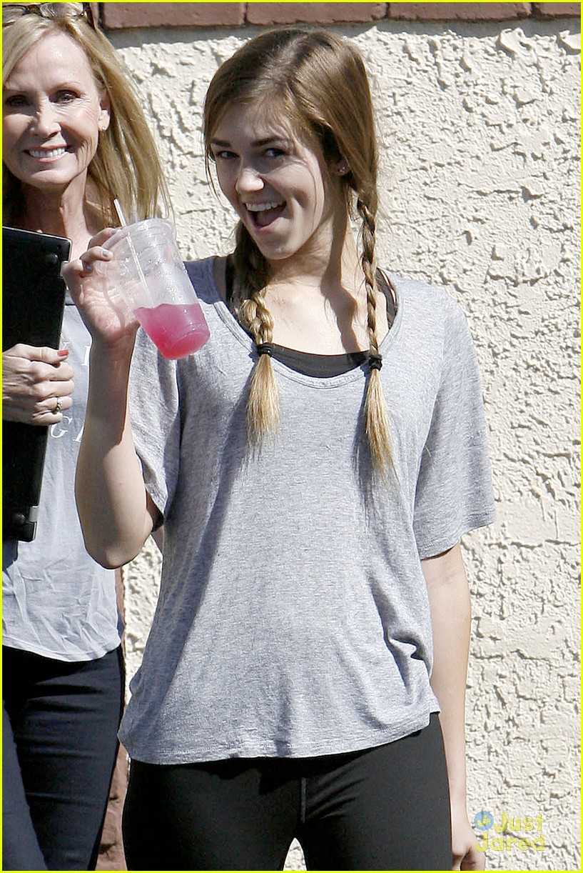 Sadie Robertson Sends Sweet Congrats To Brother John Luke On Engagement