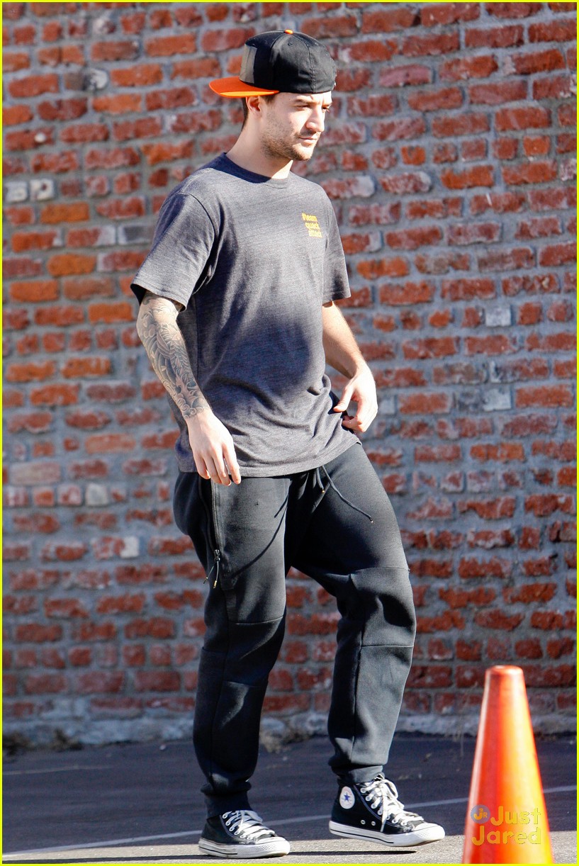 Sadie Robertson Sends Sweet Congrats To Brother John Luke On Engagement