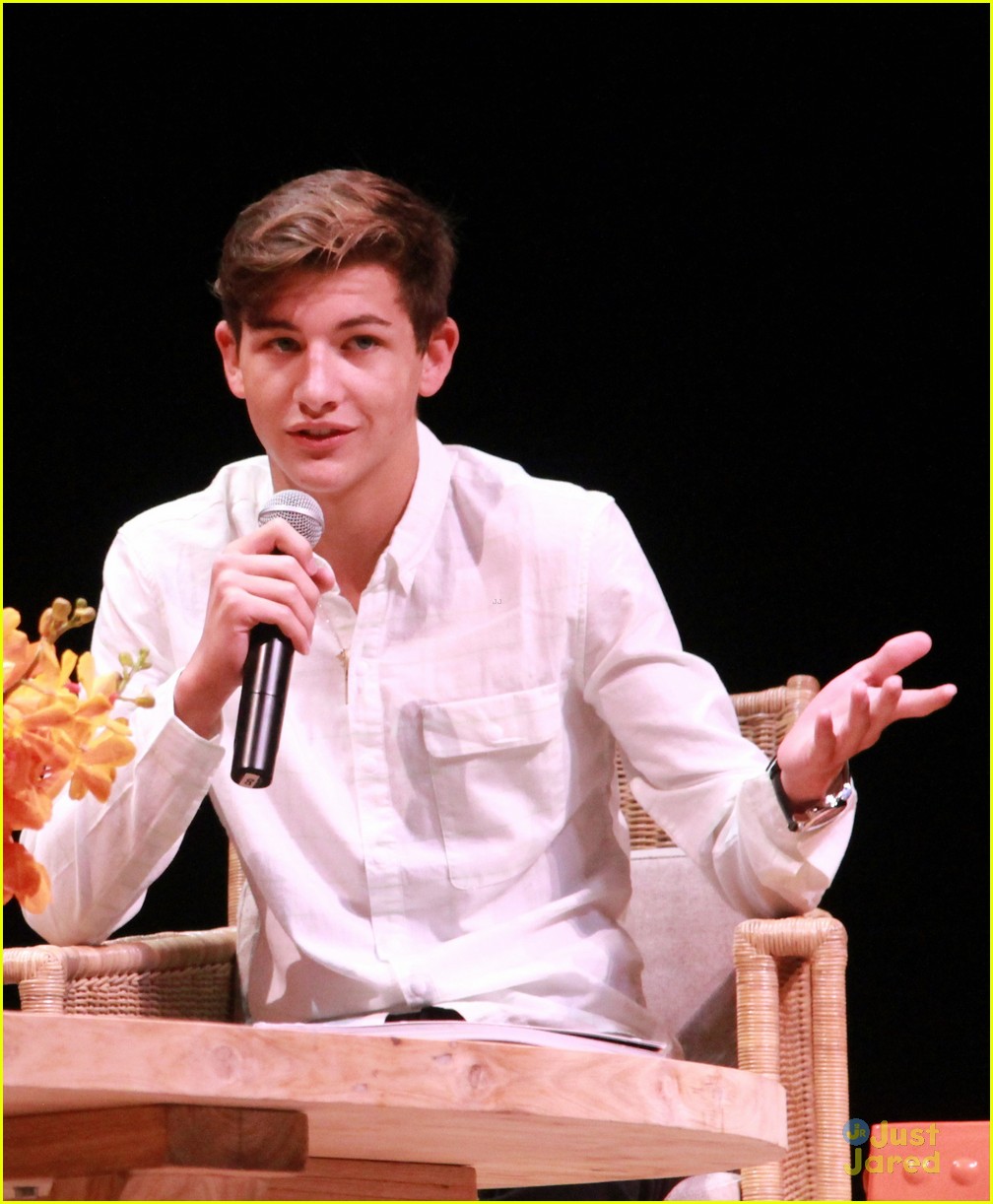 Kaitlyn Dever & Tye Sheridan Are Variety's Actors To Watch at Hamptons Film Festival