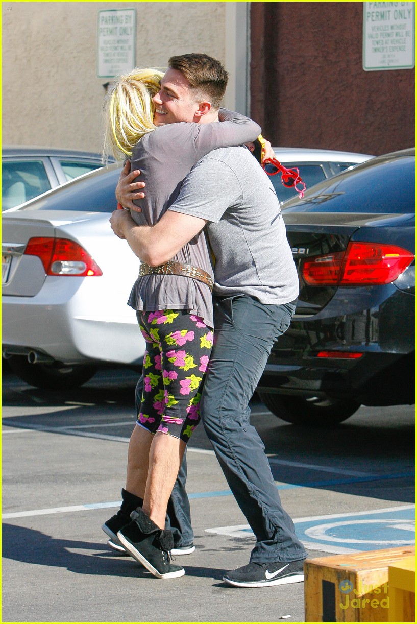 Jonathan Bennett Is Back At The DWTS Studio - BRB, Having A Happy Dance Party Here