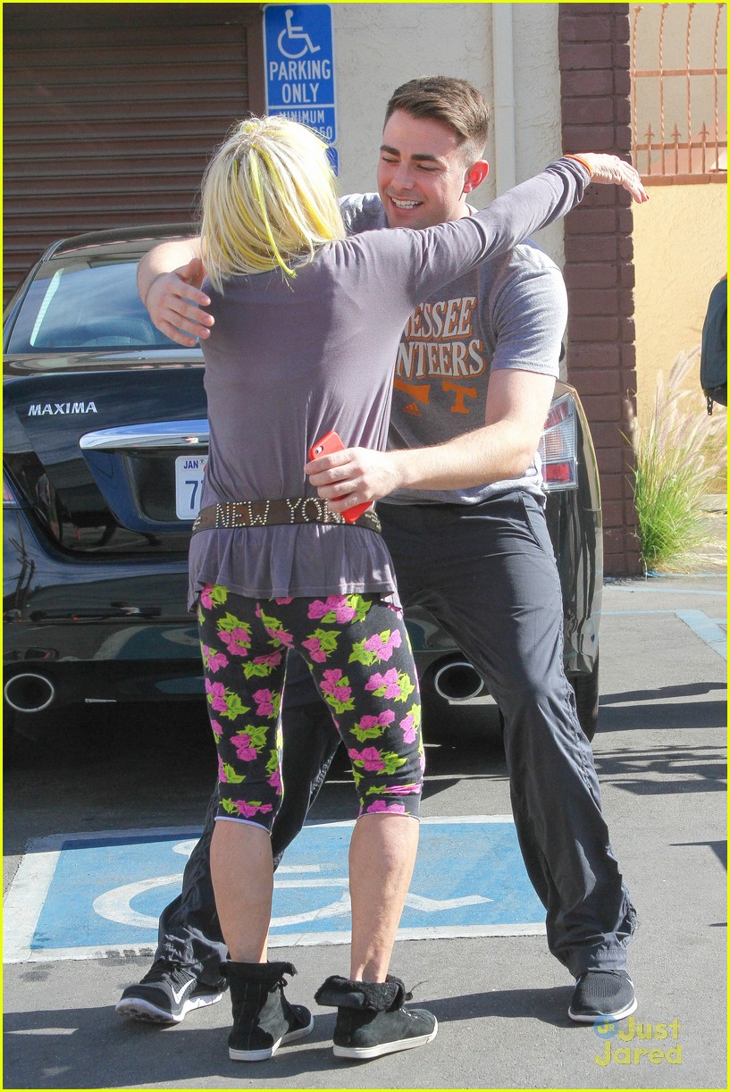Jonathan Bennett Is Back At The DWTS Studio - BRB, Having A Happy Dance Party Here