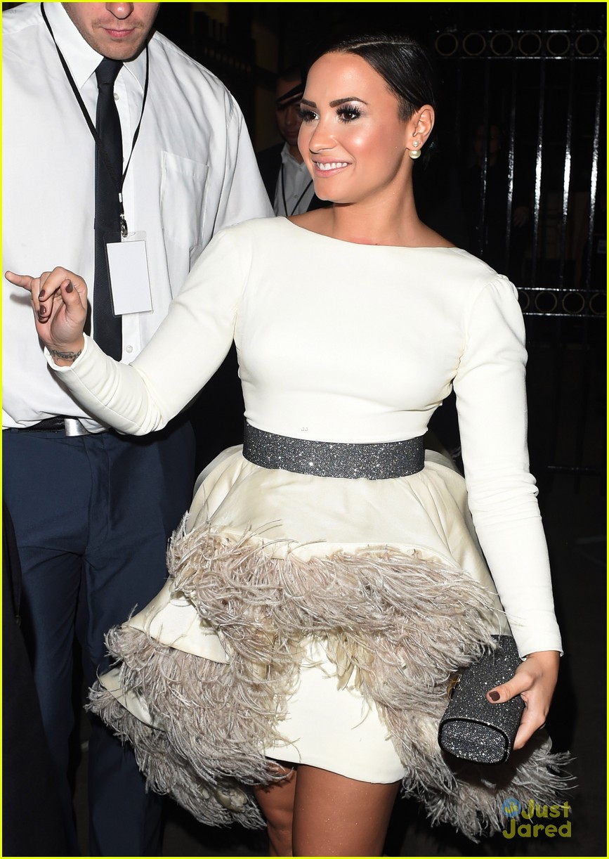 We Still Can't Get Over Demi Lovato's Royal Variety Performance Dress!