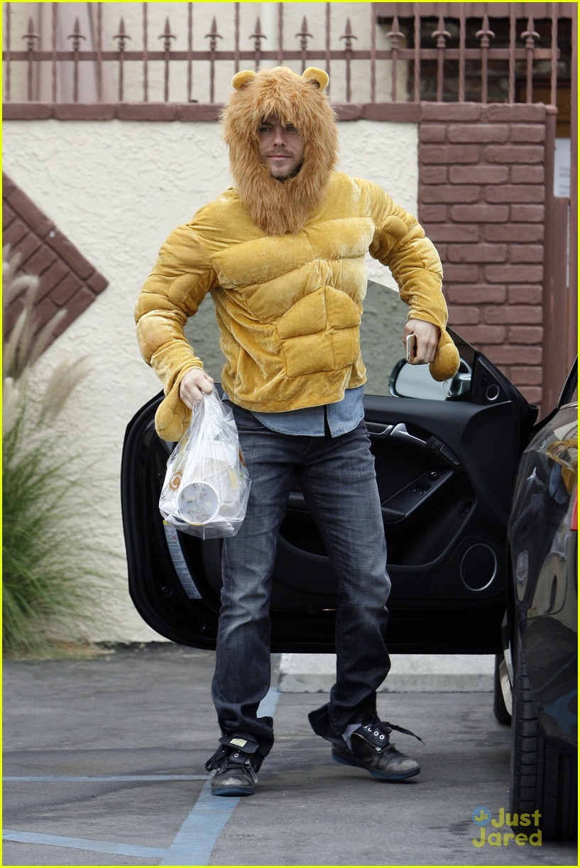 Derek Hough Roars Into 'Dancing With The Stars' Practice with Bethany Mota