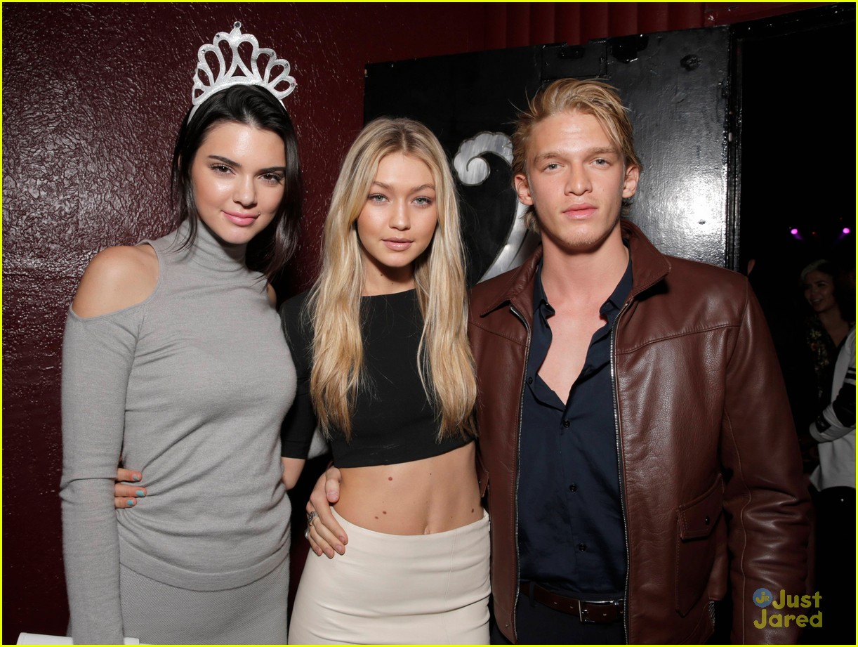 Gigi Hadid Is Reunited with Cody Simpson at Just Jared's Homecoming Dance!