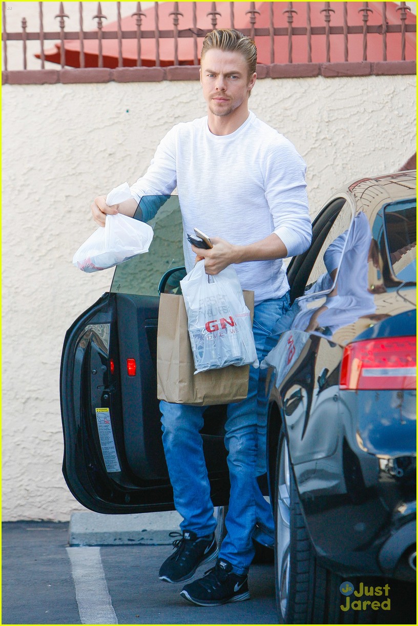 Derek Hough: Bethany Mota Is Great Dealing With My Issues