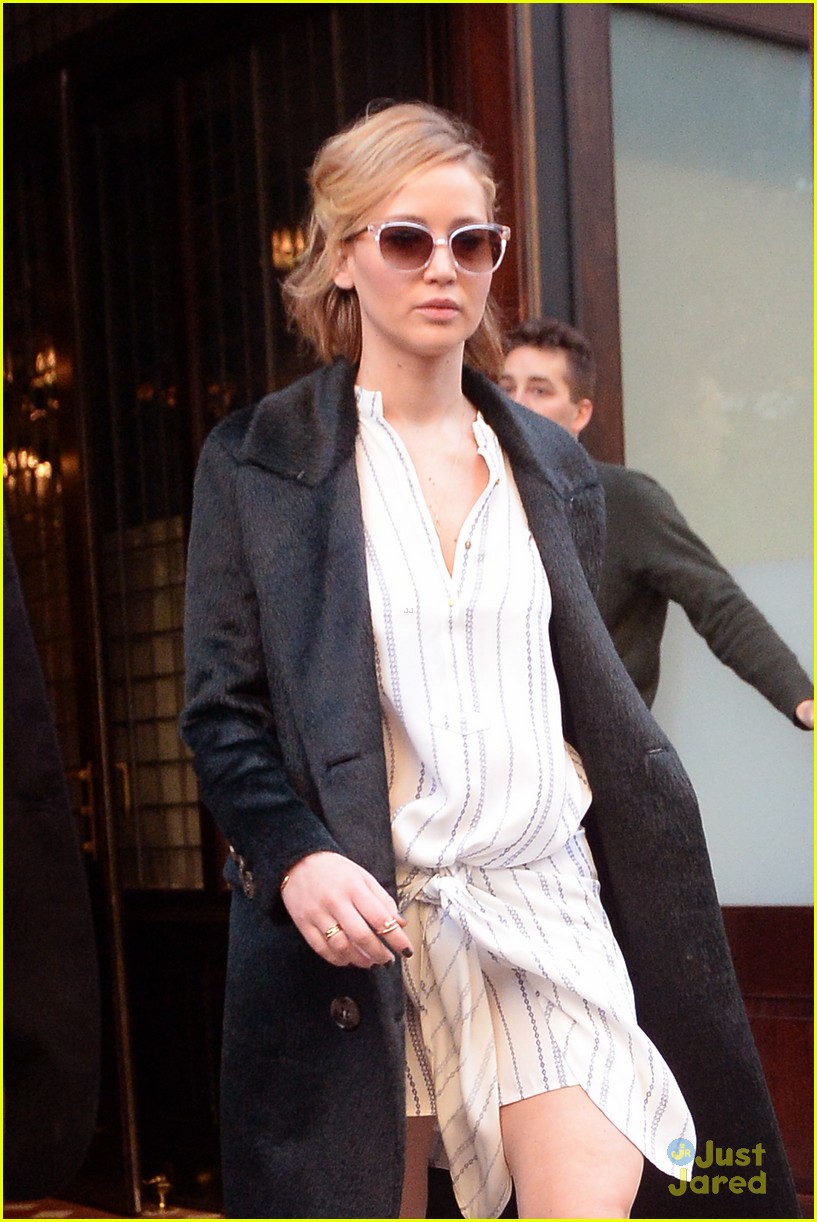 Jennifer Lawrence Gets Ready For Her 'GMA' Appearance