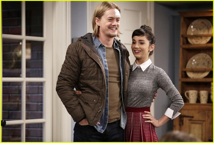 Eek! Kyle Gets Into An Accident on 'Last Man Standing'!