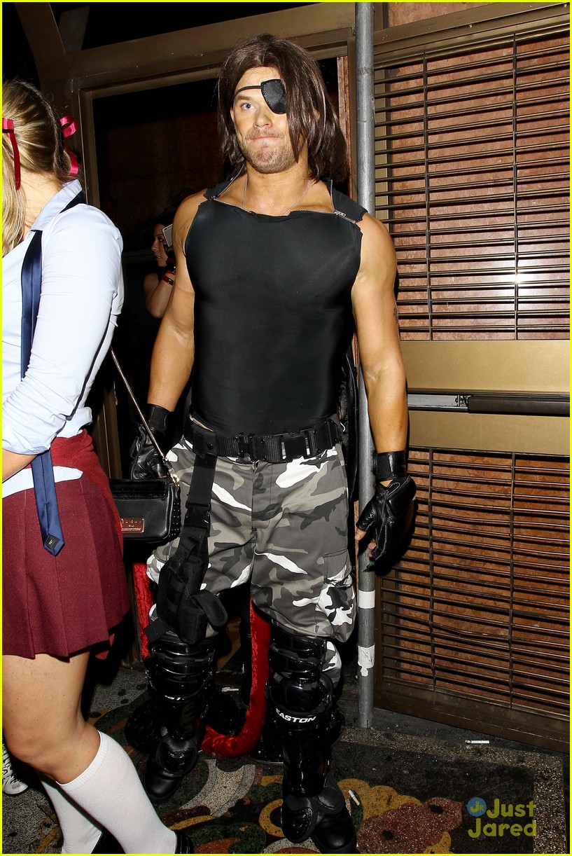 Kellan Lutz Flaunts Muscles For Halloween Party
