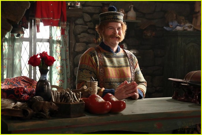Anna & Elsa Are Together Again on 'Once Upon A Time' This Weekend