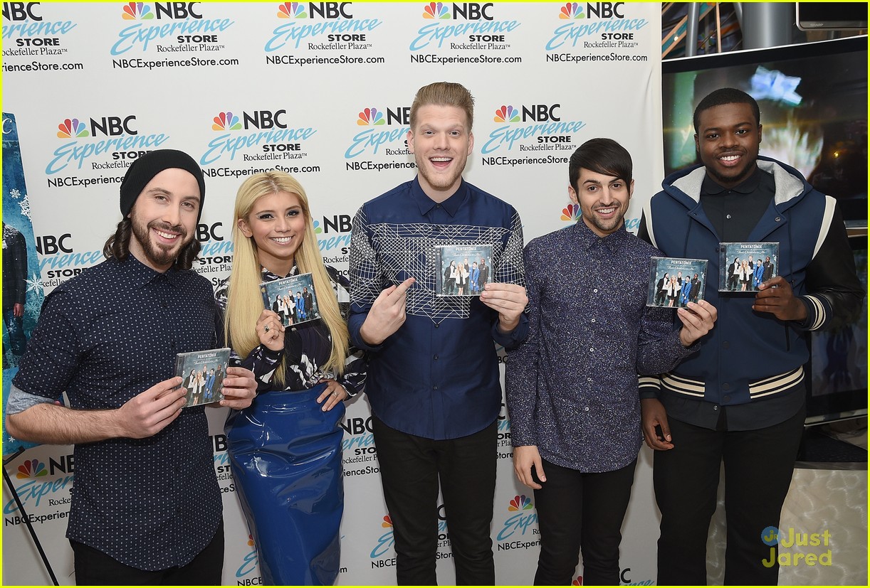 Pentatonix's Live Version of 'Silent Night' Is The Best Thing You'll Hear All Week