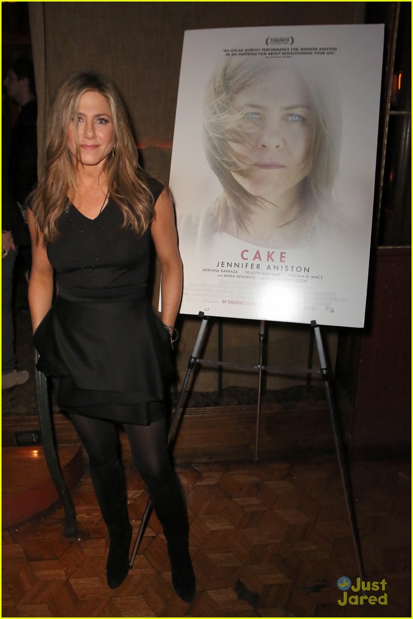 Selena Gomez Says Jennifer Aniston Made Her Entire Year!
