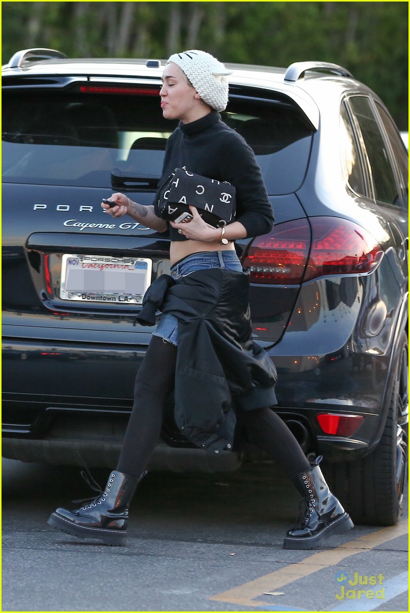 Miley Cyrus' Happy Mood is Quite Obvious During Shopping Trip in Los Angeles