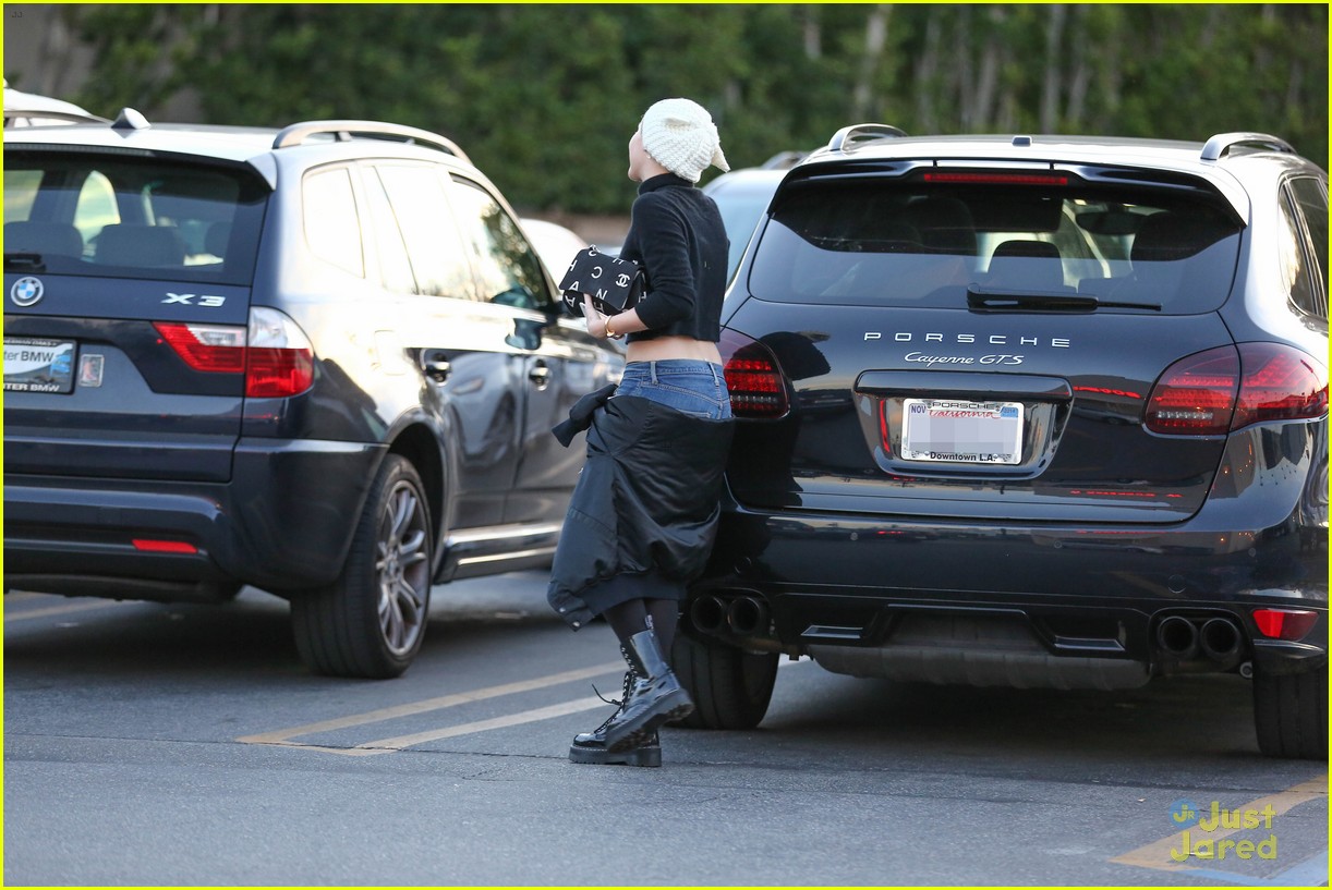 Miley Cyrus' Happy Mood is Quite Obvious During Shopping Trip in Los Angeles