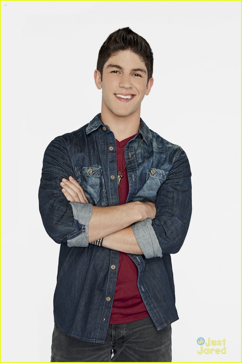 'Every Witch Way' Is Back NEXT Monday! Get A Sneak Peek Here!
