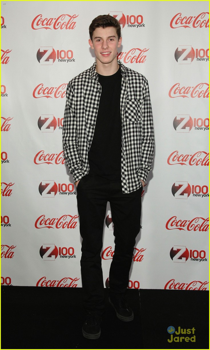 Nick Jonas Gets Brother Kevin's Support at Z100 Jingle Ball