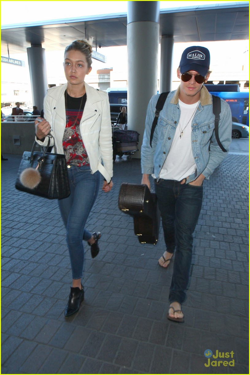 Gigi Hadid & Cody Simpson Head Off to Dubai to Celebrate the New Year Together
