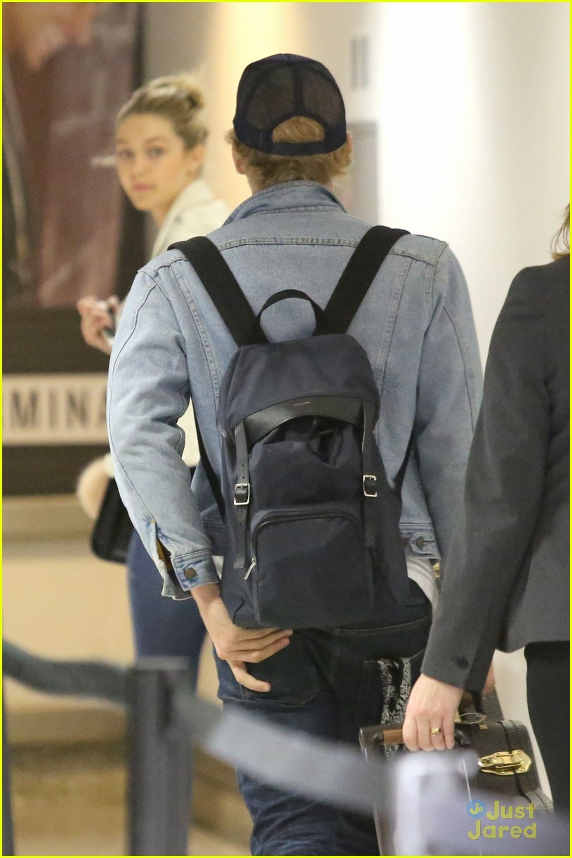 Gigi Hadid & Cody Simpson Head Off to Dubai to Celebrate the New Year Together