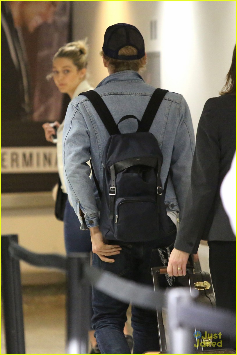 Gigi Hadid & Cody Simpson Head Off to Dubai to Celebrate the New Year Together