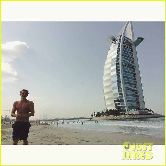 Kendall Jenner, Gigi Hadid, & Cody Simpson Take in the Sights of the Abu Dhabi Desert