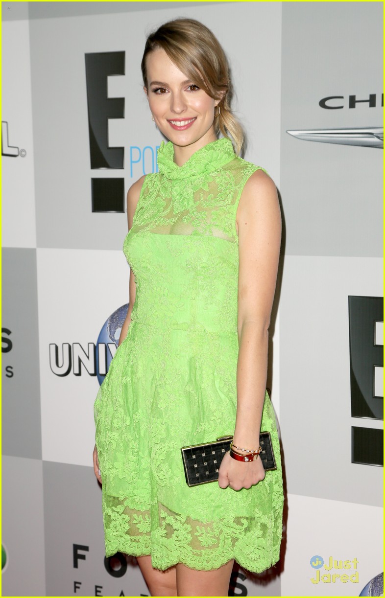 Bridgit Mendler Heats Up TCA Tour With 'Undateable' Cast