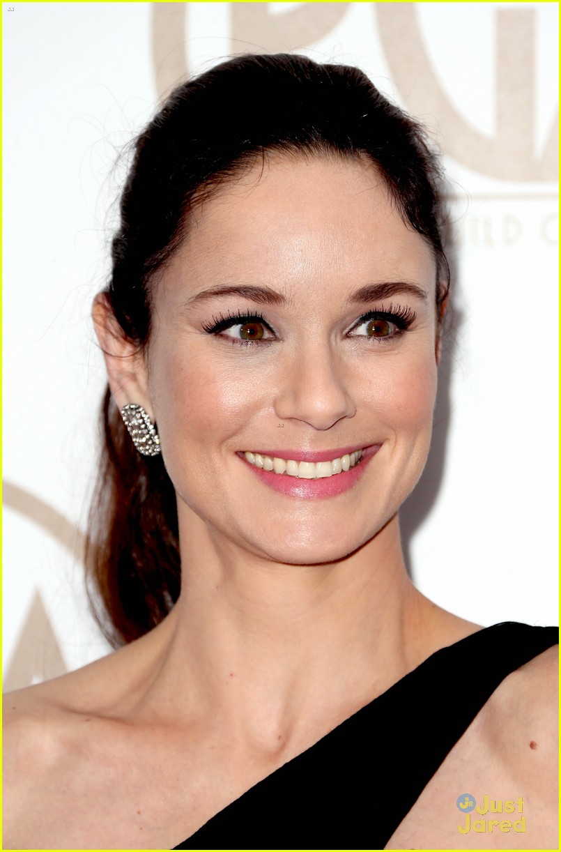 Christian Serratos & Alanna Masterson Represent 'Walking Dead' at PGA Awards 2015