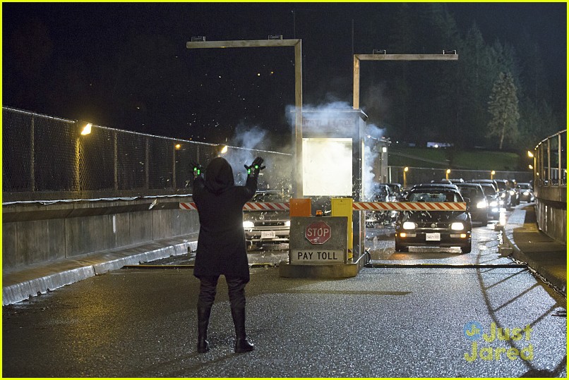 Piped Piper Comes to Central City on Tonight's 'The Flash' - See the Stills!
