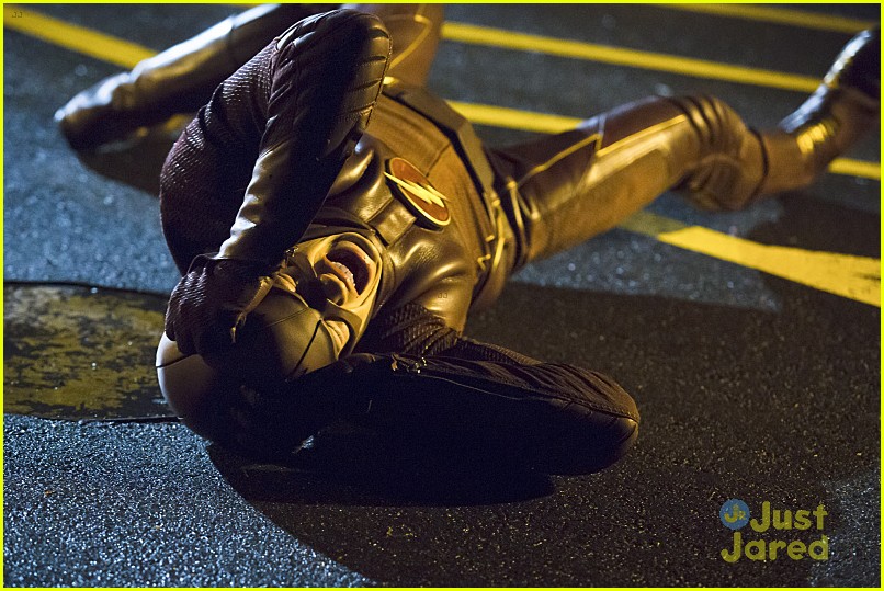 Piped Piper Comes to Central City on Tonight's 'The Flash' - See the Stills!