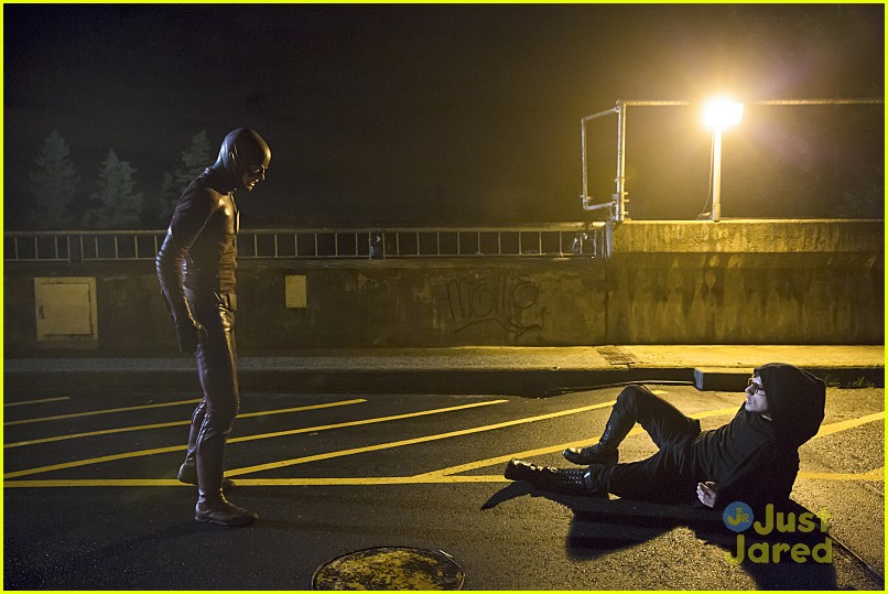 Piped Piper Comes to Central City on Tonight's 'The Flash' - See the Stills!
