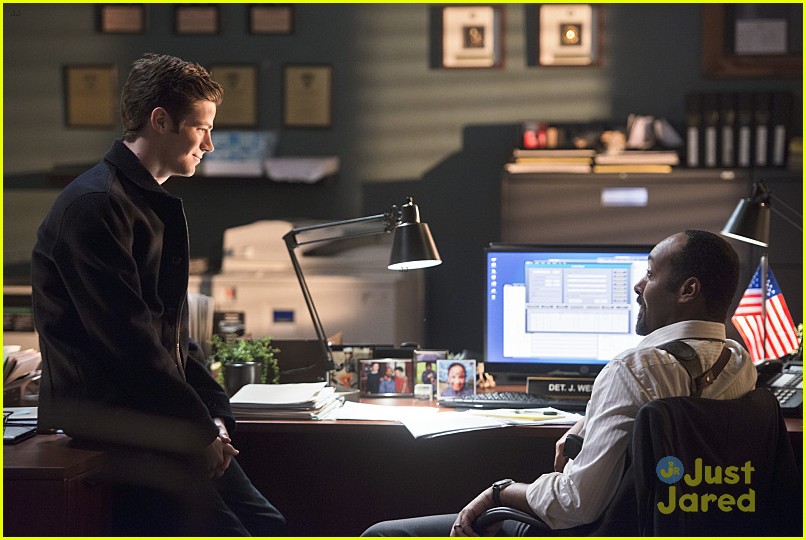 Piped Piper Comes to Central City on Tonight's 'The Flash' - See the Stills!