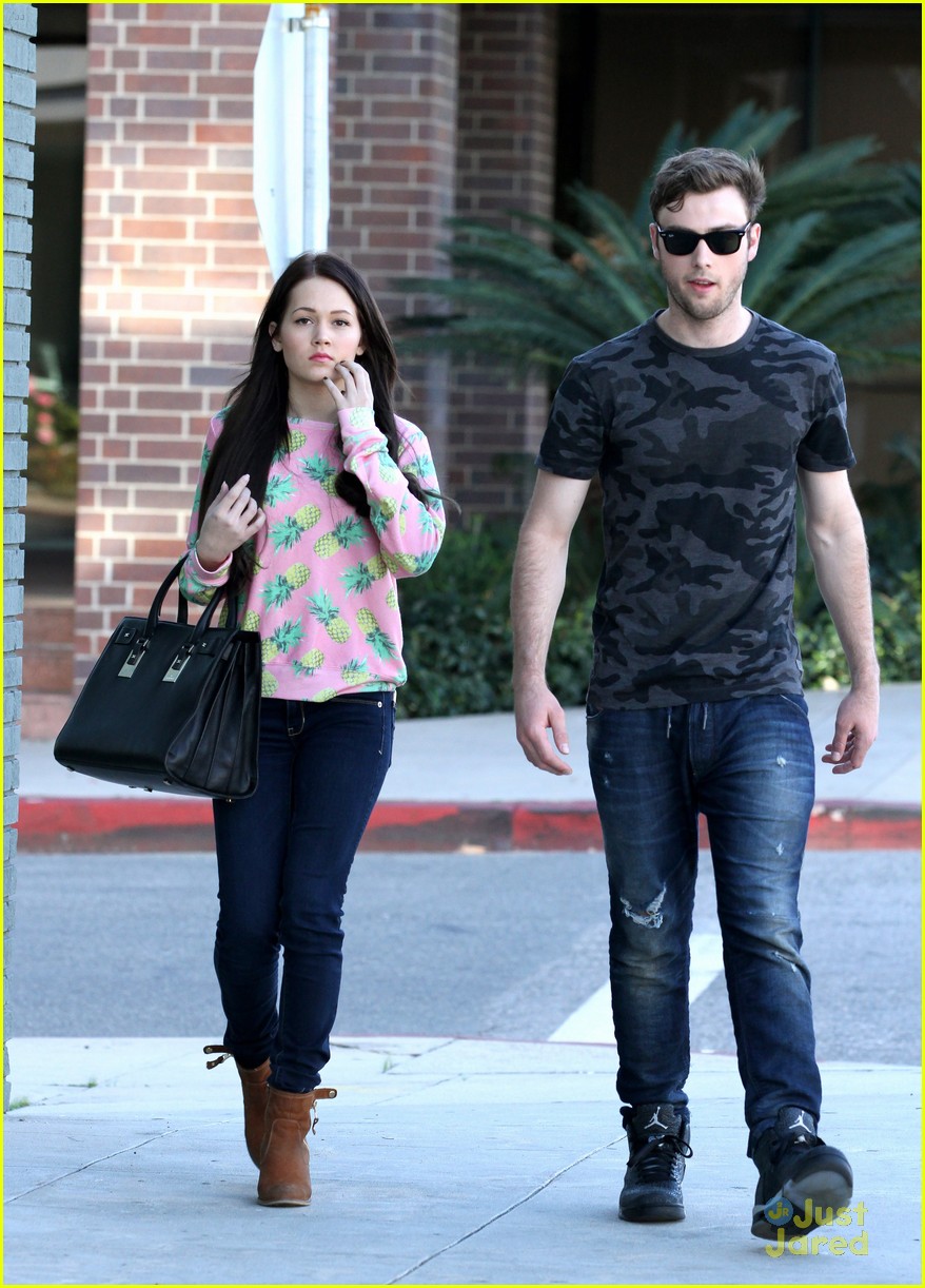 Kelli Berglund & Boyfriend Sterling Beaumon Make One Stylish Couple