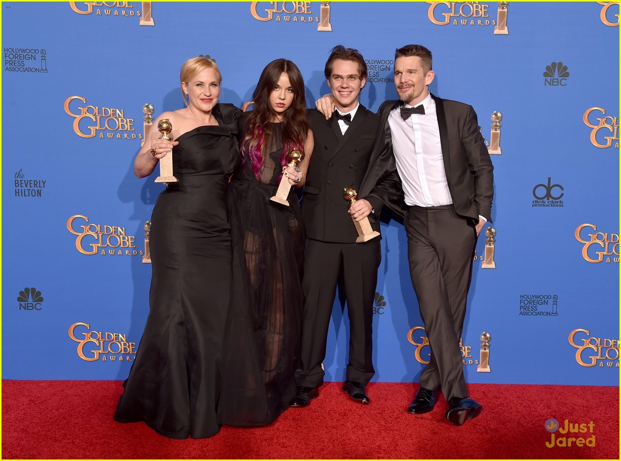 Ellar Coltrane & Lorelai Linklater Bring 'Boyhood' to Golden Globes 2015!