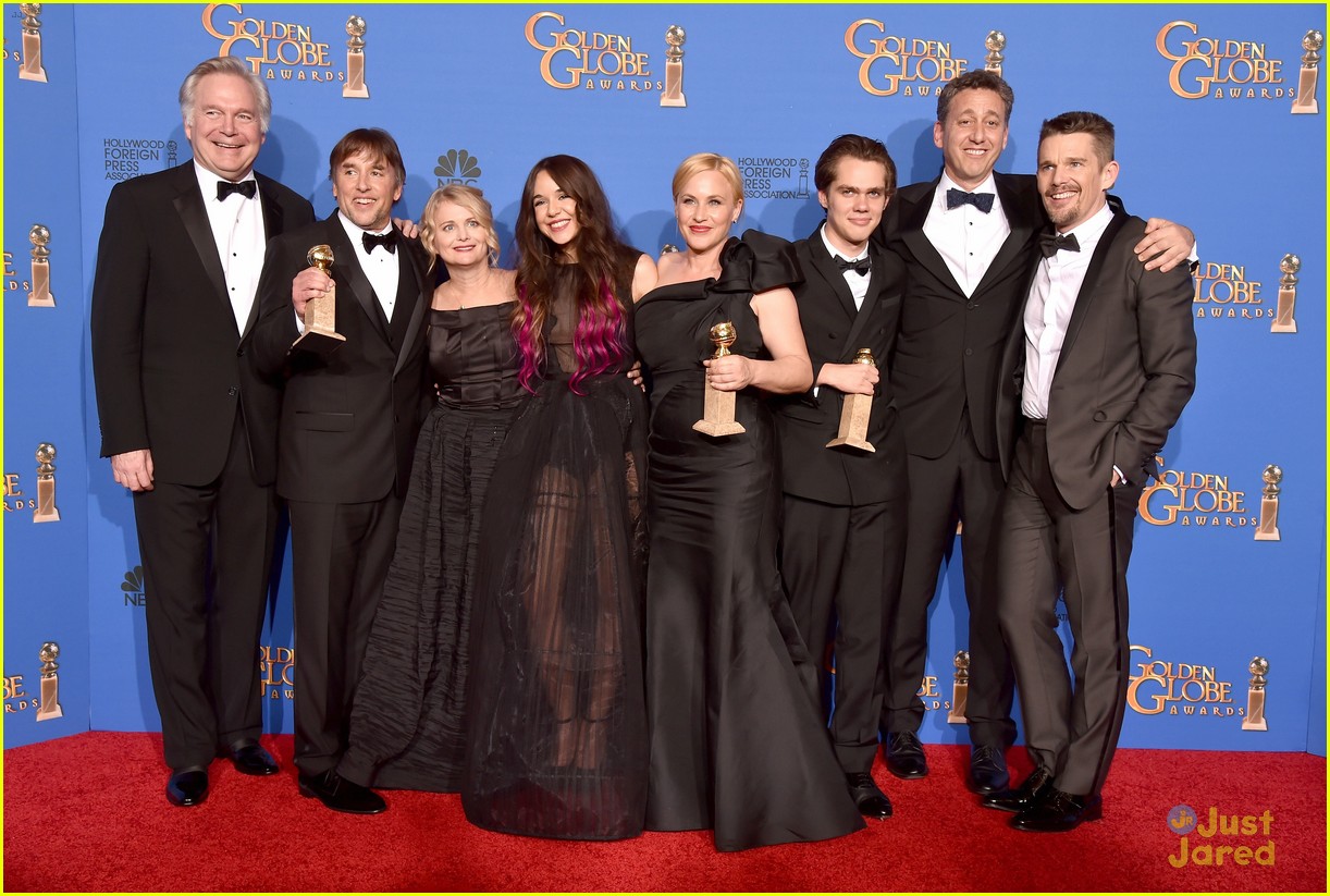 Ellar Coltrane & Lorelai Linklater Bring 'Boyhood' to Golden Globes 2015!