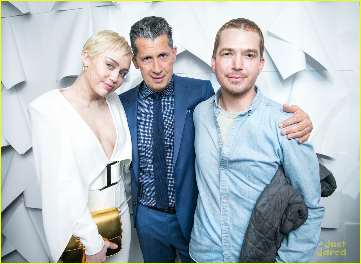 Miley Cyrus & Hailee Steinfeld Turn Heads in White at Shooting Stars Exhibit Opening