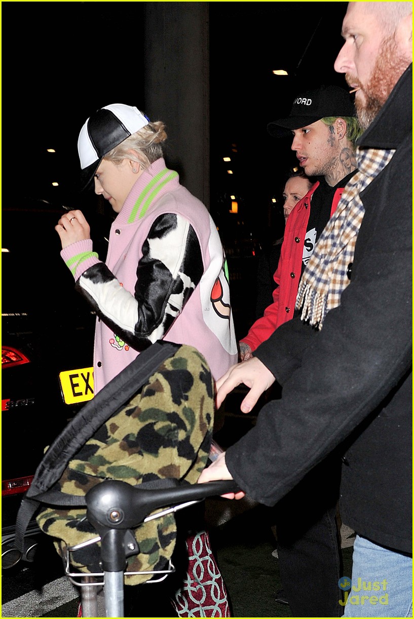 Rita Ora & Ricky Hilfiger Start New Year By Jetting Home to London