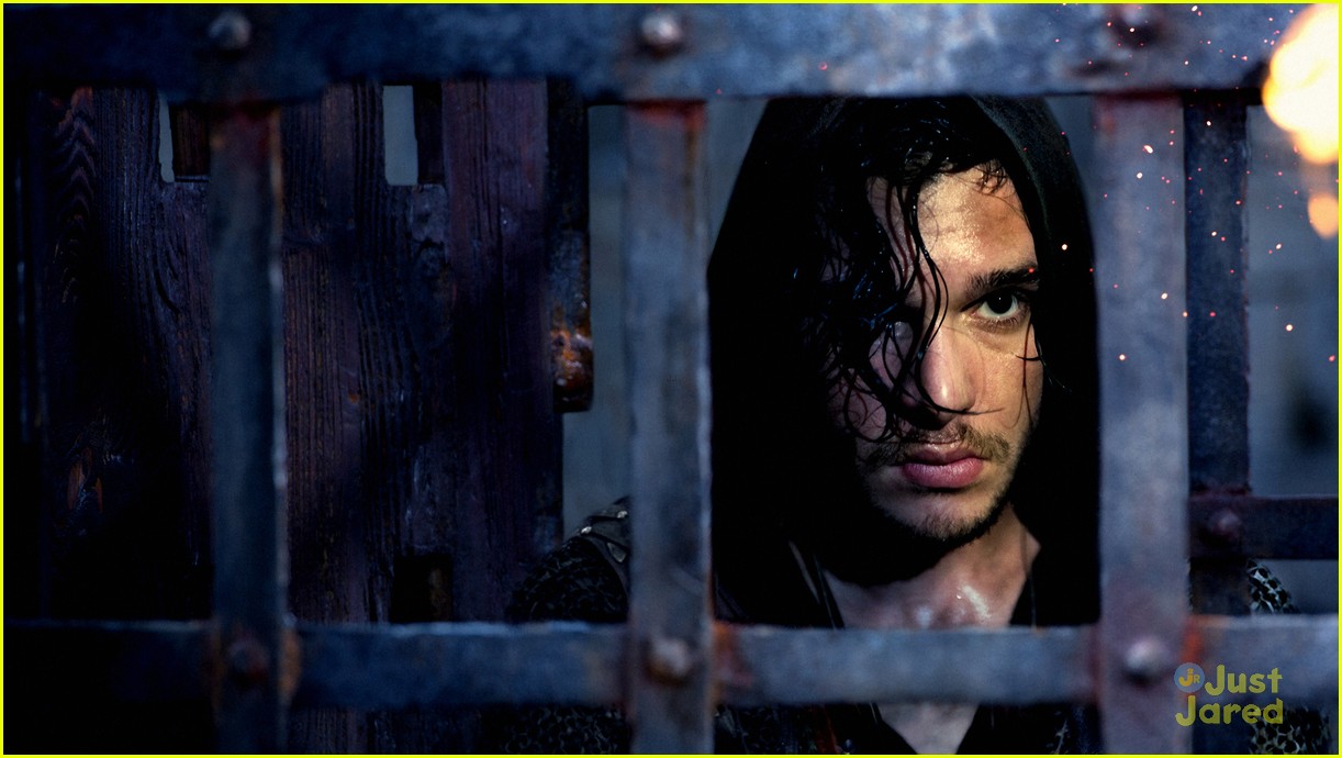 Watch Ben Barnes Battle With Magic In New 'Seventh Son' Stills!