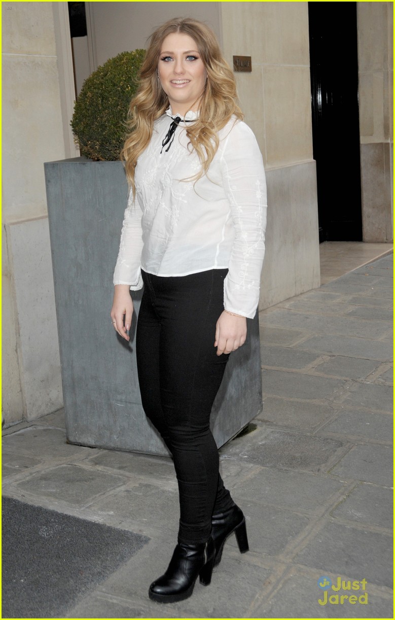 Ella Henderson Reveals Who 'Mirror Man' Is Really About