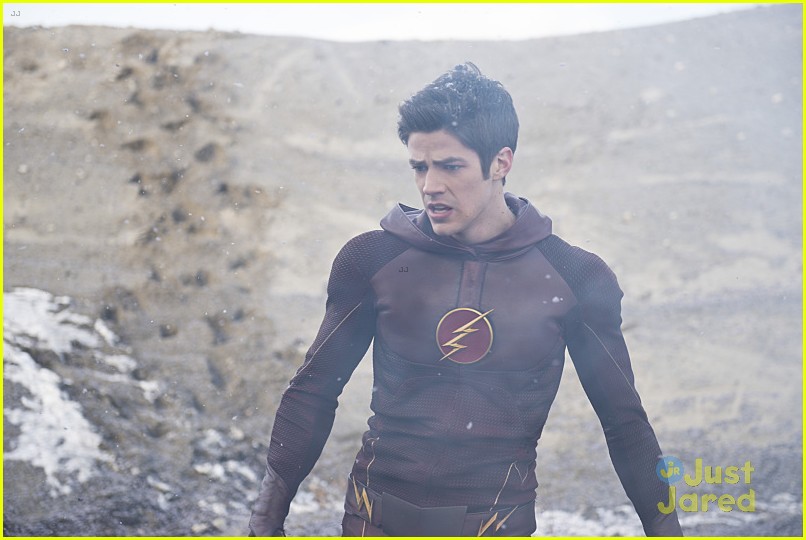 Time Travel is Tested on Tonight's 'The Flash'