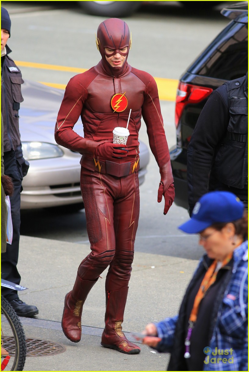 Time Travel is Tested on Tonight's 'The Flash'