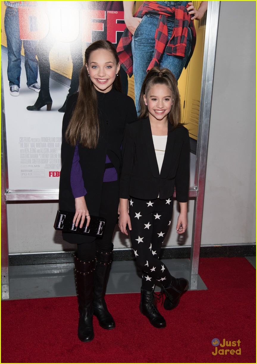 Maddie Ziegler Catches 'The DUFF' Premiere with Sister Mackenzie!