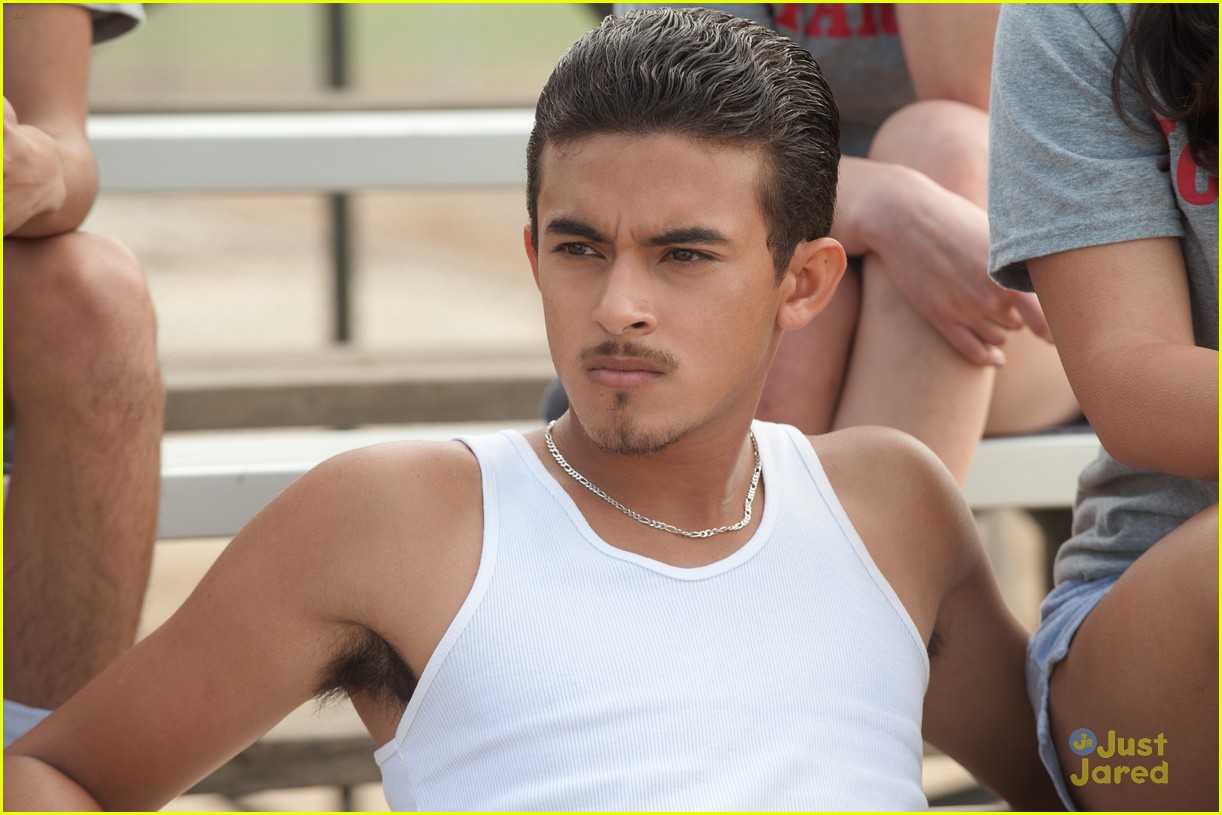 Morgan Saylor & Carlos Pratts: See All The 'McFarland, USA' Pics!