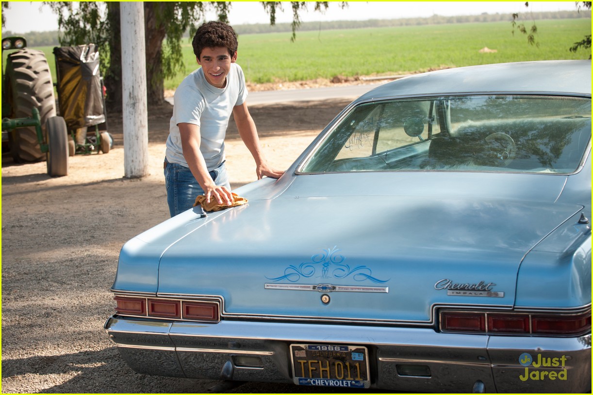 Morgan Saylor & Carlos Pratts: See All The 'McFarland, USA' Pics!