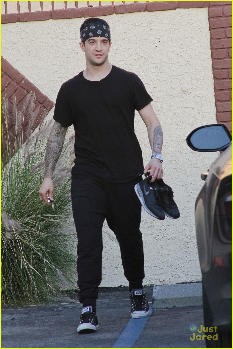 Willow Shields Meets Up With Mark Ballas At Dance Studio for 'DWTS' Practice