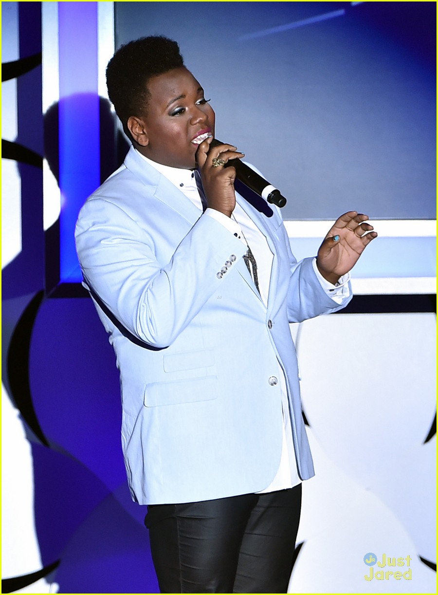 Glee's Alex Newell Performs & Receives Special Recognition Award at GLAAD Media Awards