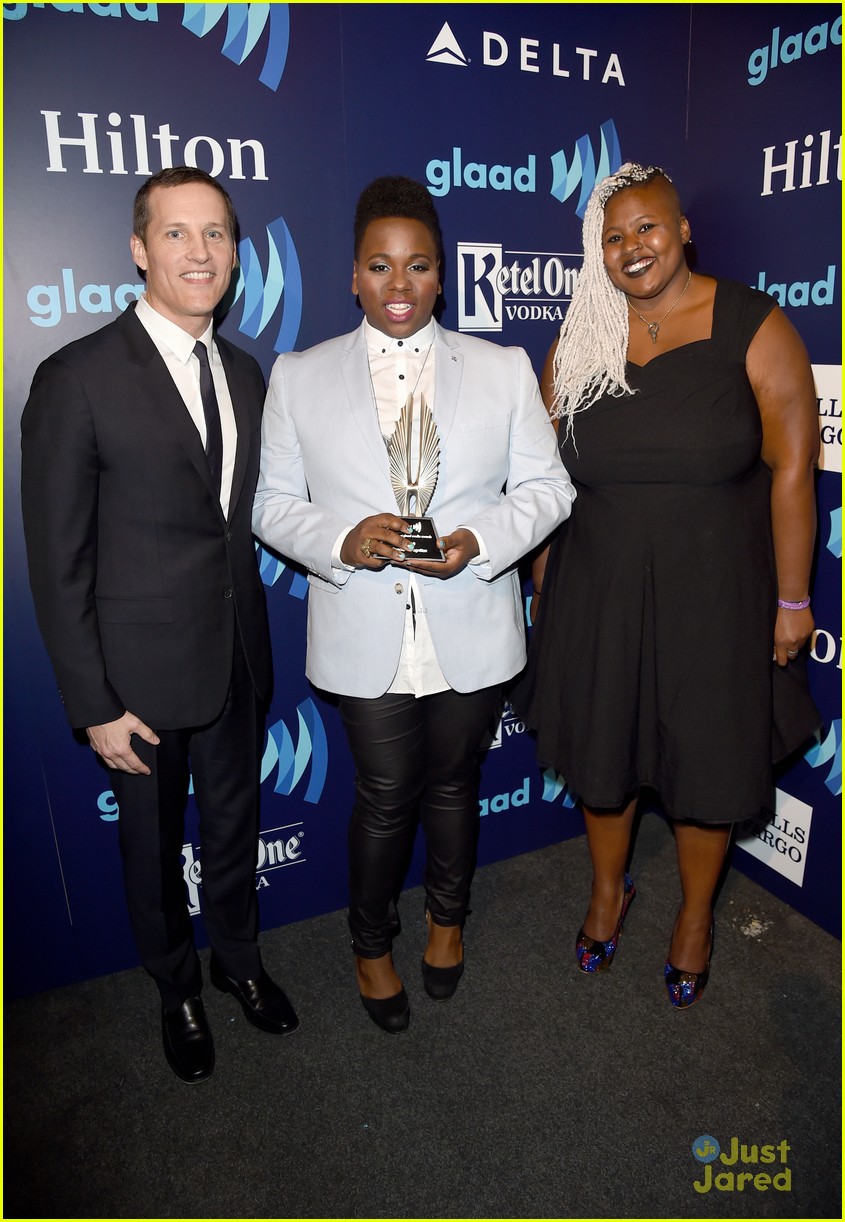 Glee's Alex Newell Performs & Receives Special Recognition Award at GLAAD Media Awards