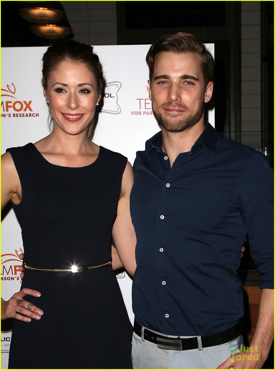 Amanda Crew & Nathaniel Buzolic 'Raise The Bar' For A Cure For Parkinson's