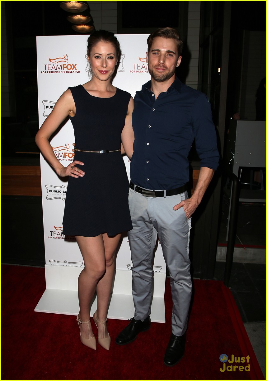 Amanda Crew & Nathaniel Buzolic 'Raise The Bar' For A Cure For Parkinson's