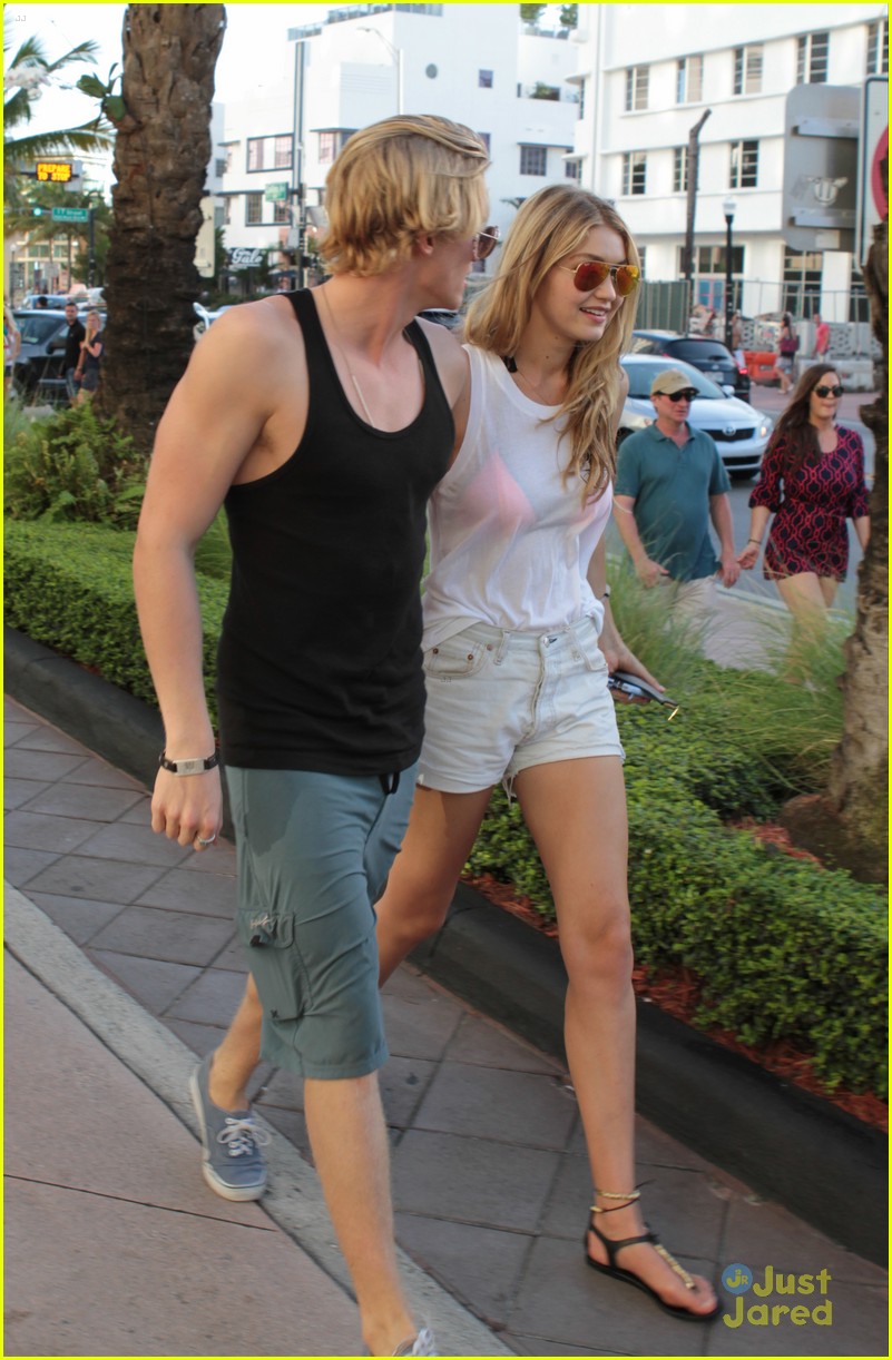 Shirtless Cody Simpson Soaks Up Sun in Miami With Gigi Hadid